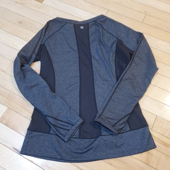 Lululemon Full Tilt Long Sleeve Size 6 - Picture 3 of 3